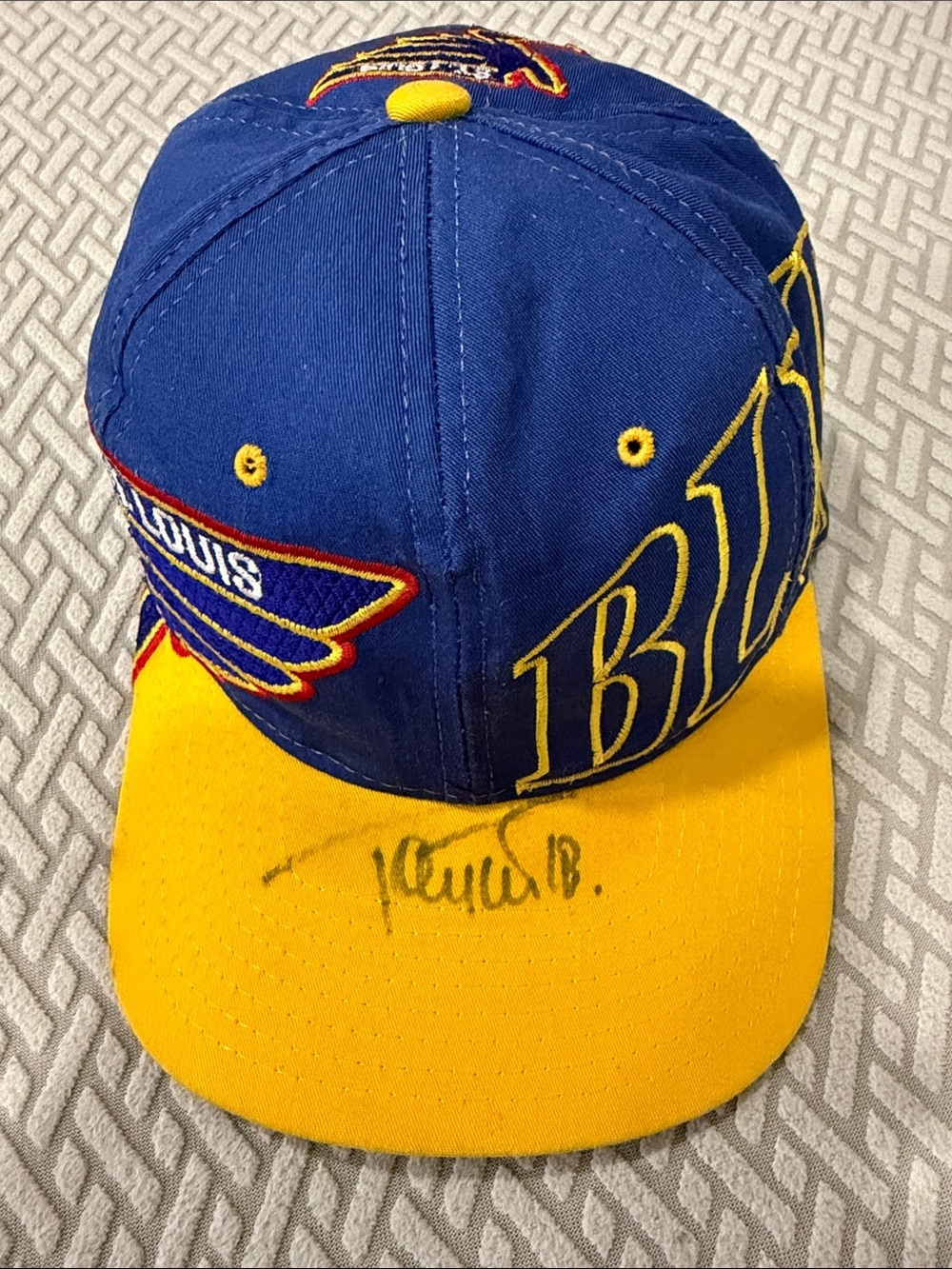 Signed by Tony Twist Vintage 90's St Louis Blues Starter Snapback Hat